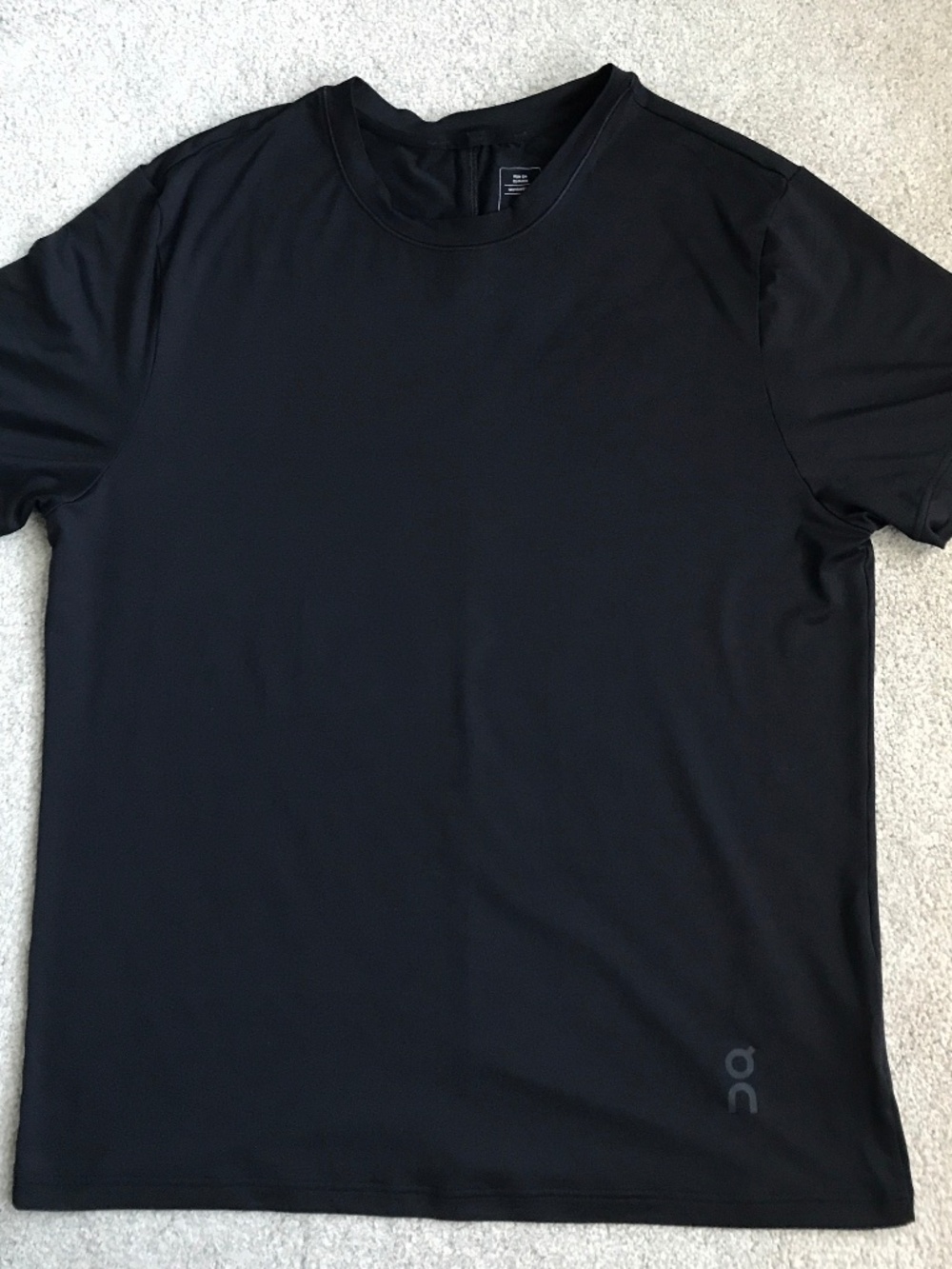 On Cloud On Running men's Movement-T Black size Large